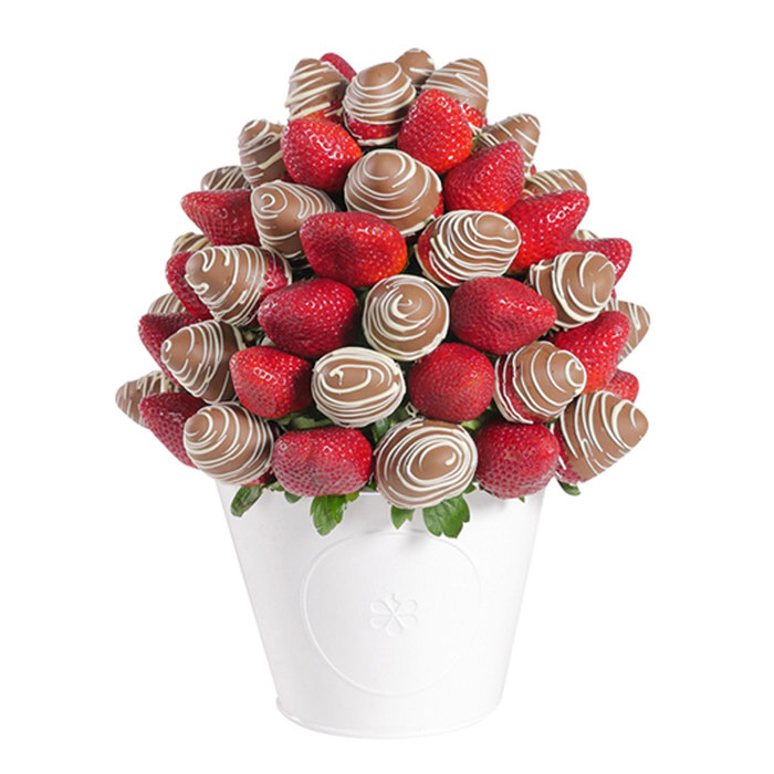 Large Strawberry Bloom Strawberry Bouquet Delivery Edible Blooms