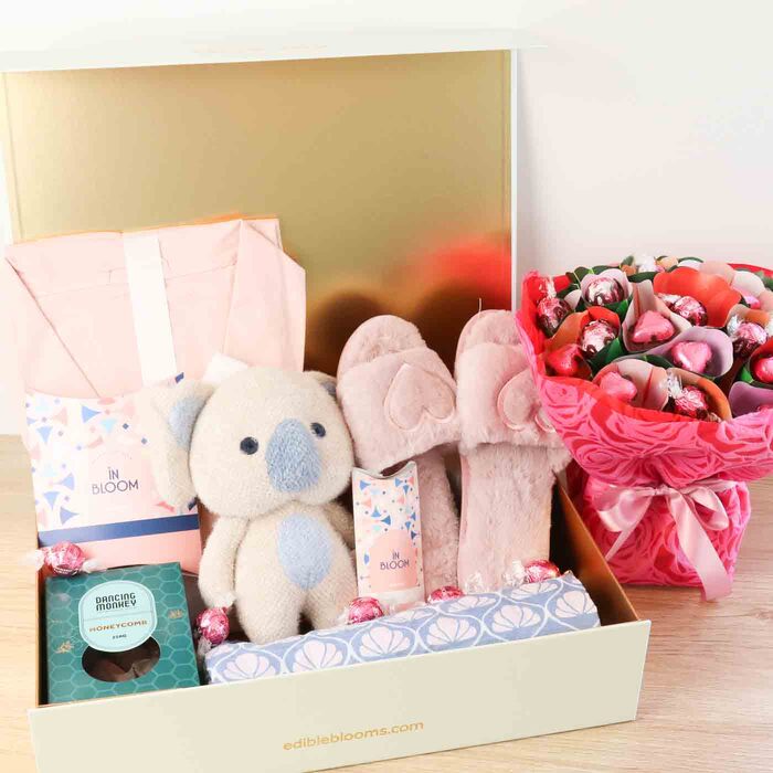 Edible Blooms Baby Chandon Ros√© & Chocolate Bouquet Pamper Hamper - Extra Large - Edible Blooms: 