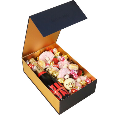 edibleblooms.com.au | Large Berry Dessert Box